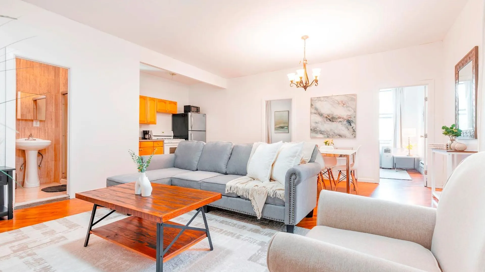 Prime Location Upper Manhattan Furnished Apartment ニューヨーク